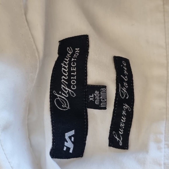 Mens white button-up long sleeve, collar, small amount of stretch, size XL - Picture 5 of 6